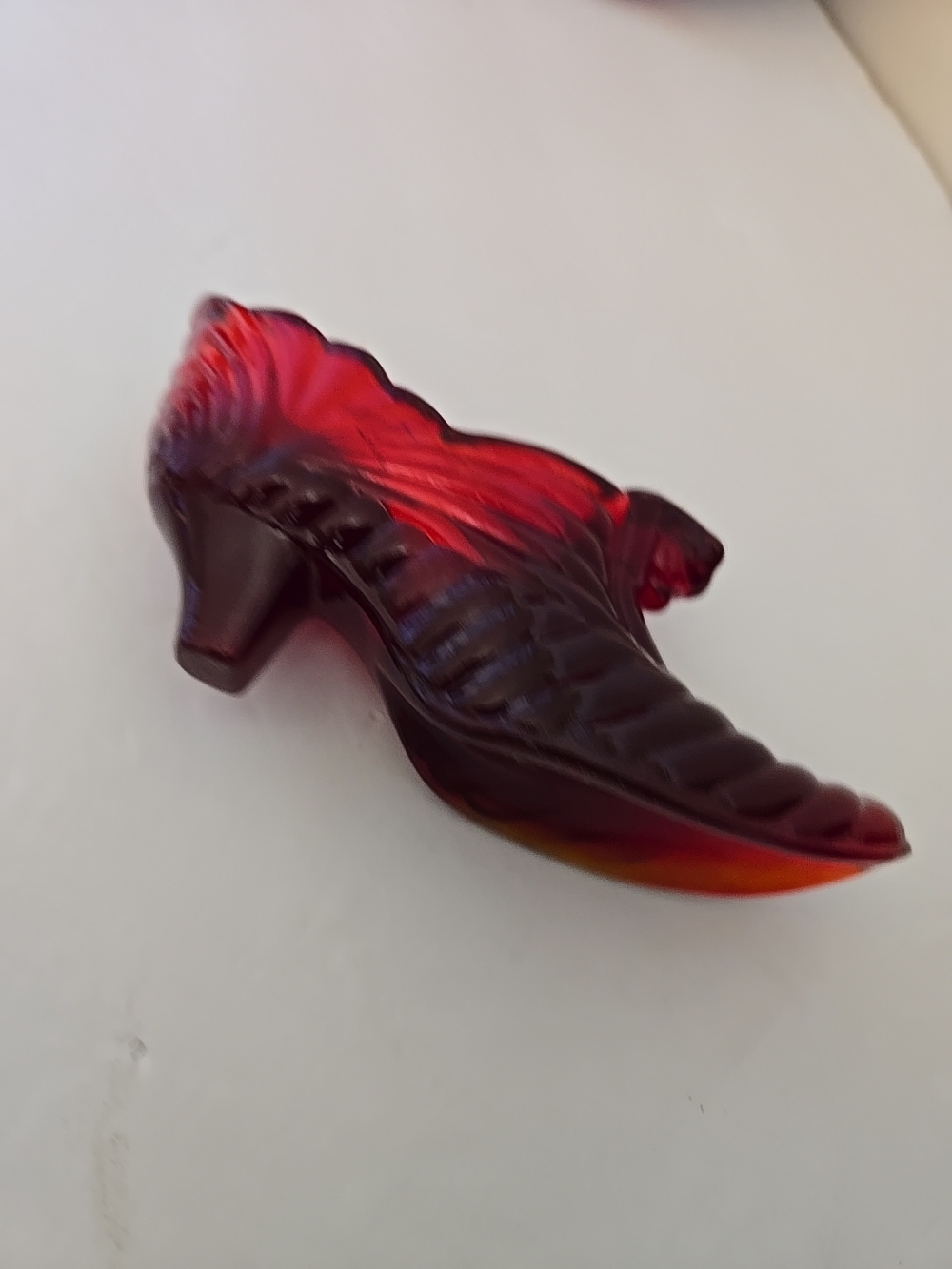 Fenton With Cat Amberian Red Decorative Glass Shoe - Women Shoe Signed - Picture 4 of 4